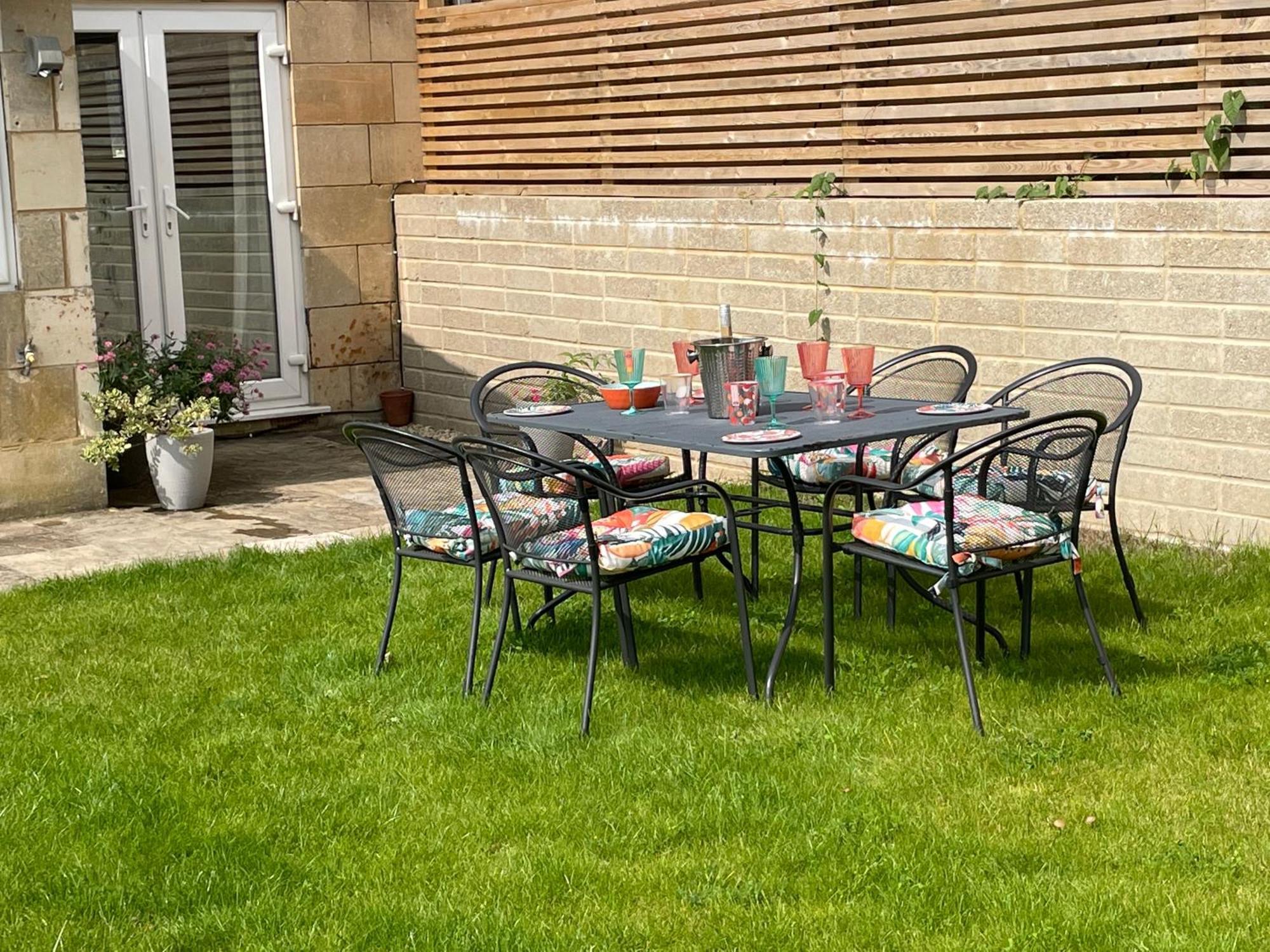 No 12 - Stylish & Homely 3 Bed With Parking Close To City Centre バース エクステリア 写真